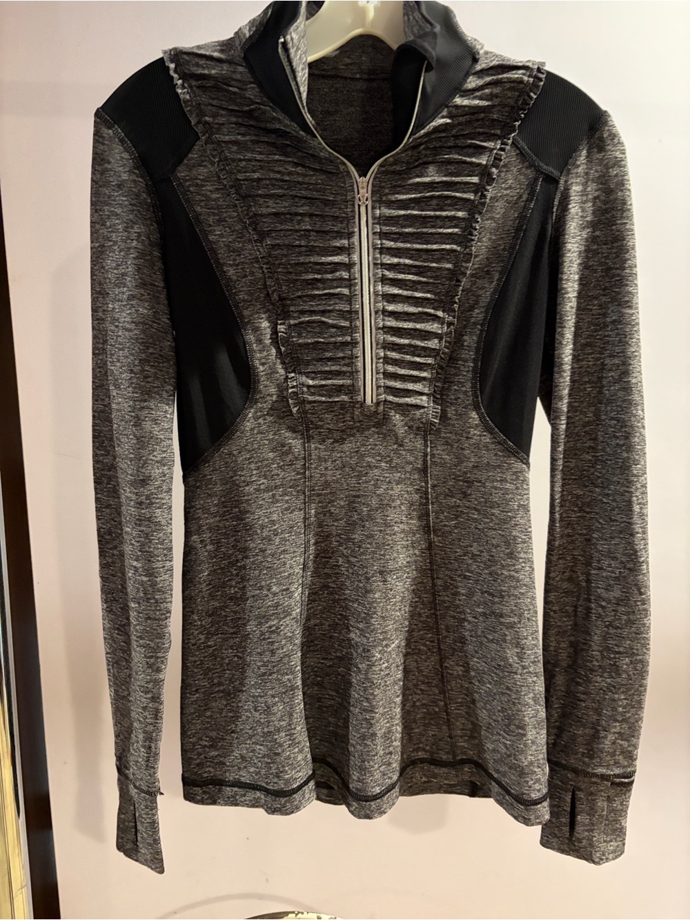 Lululemon long sleeve quarter zip athletic top